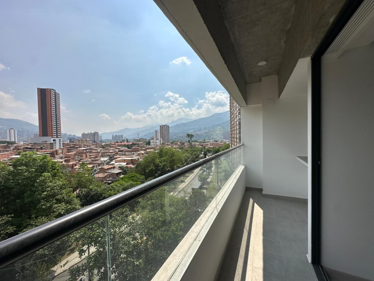 Studio Apartment for Rent in the Santa Ana - Bello Area, Aki Apartments Complex