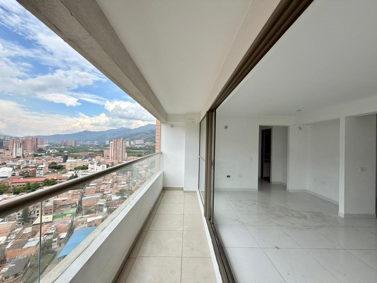 Apartment for Rent, Santa Ana - Bello Area, Flor Complex
