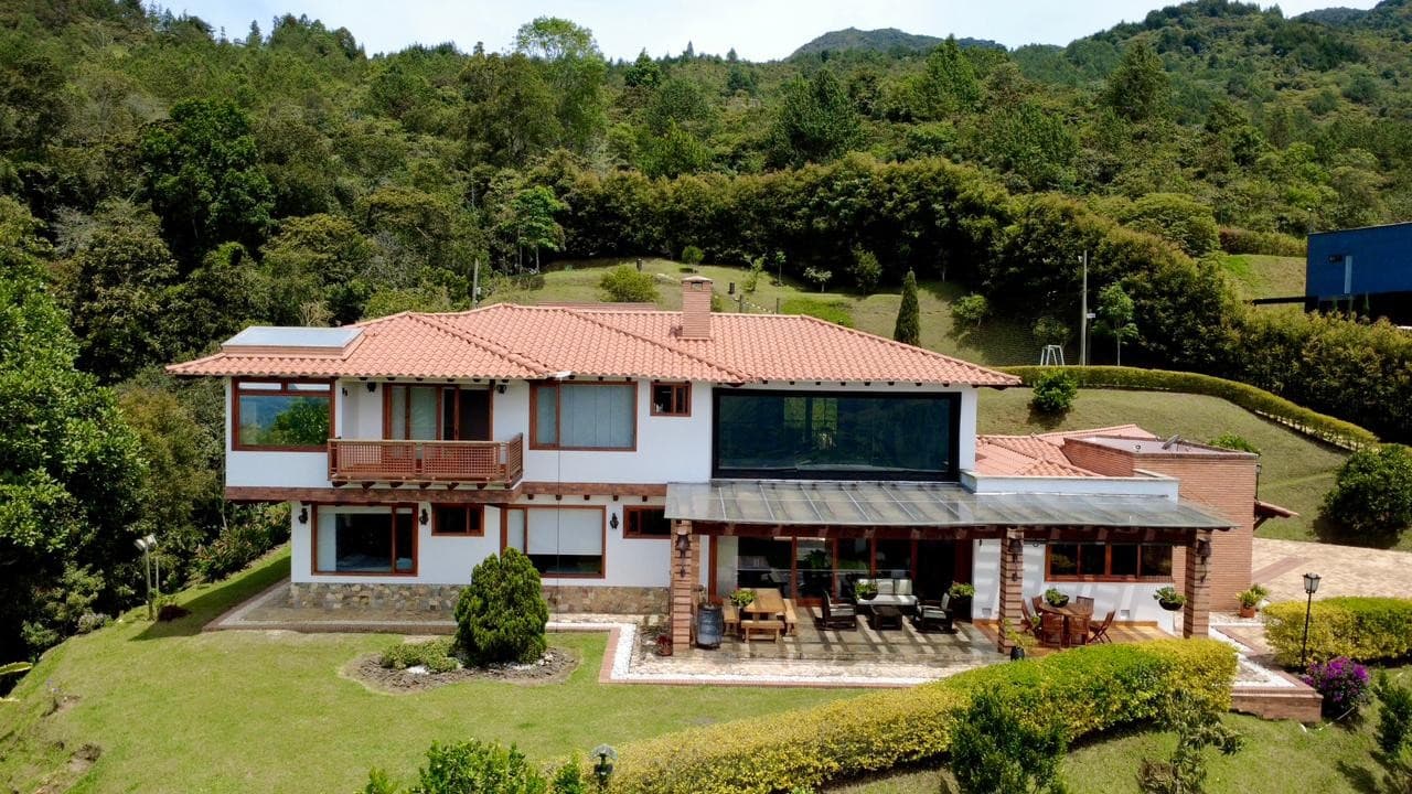 Country House for Rent, Norteamerica Neighborhood - Bello