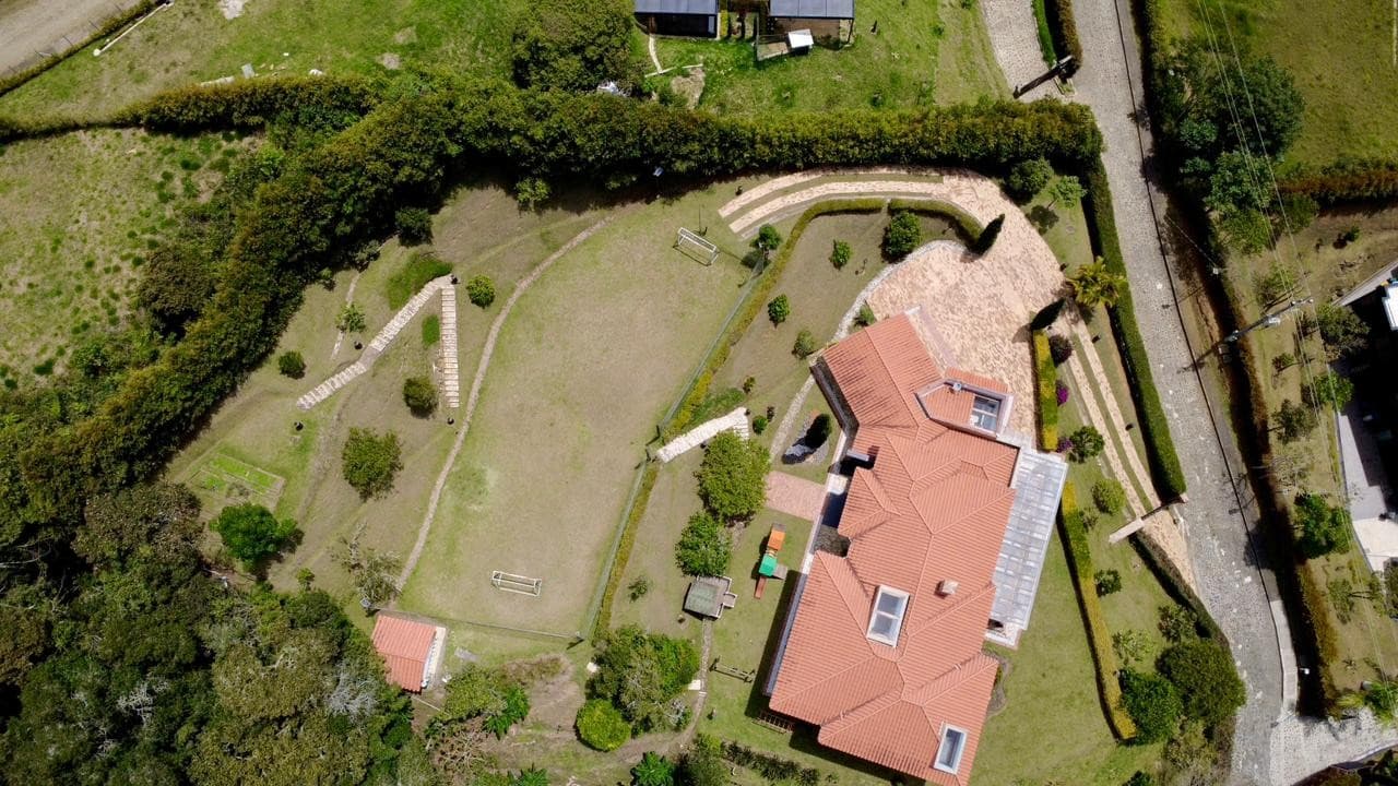 Country House for Rent, Norteamerica Neighborhood - Bello