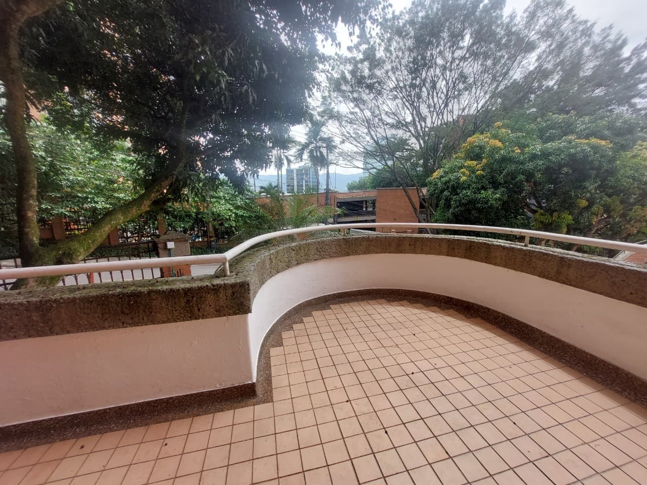 Duplex House for Rent, Castropol - El Poblado Area, Santa Catalina Complex