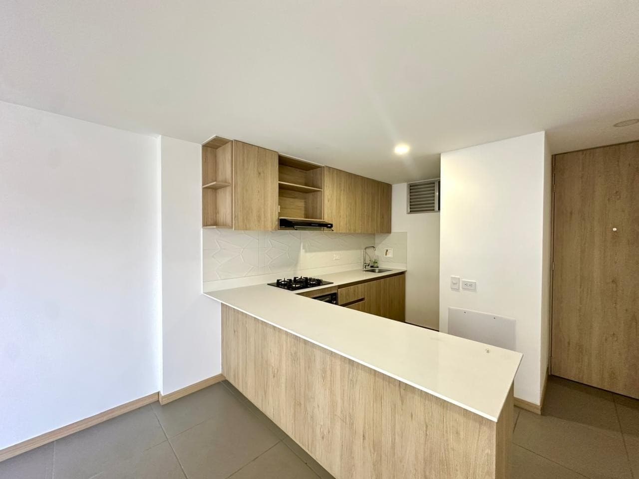 Apartment for Sale, Guayabal Area - Urbanity II Complex