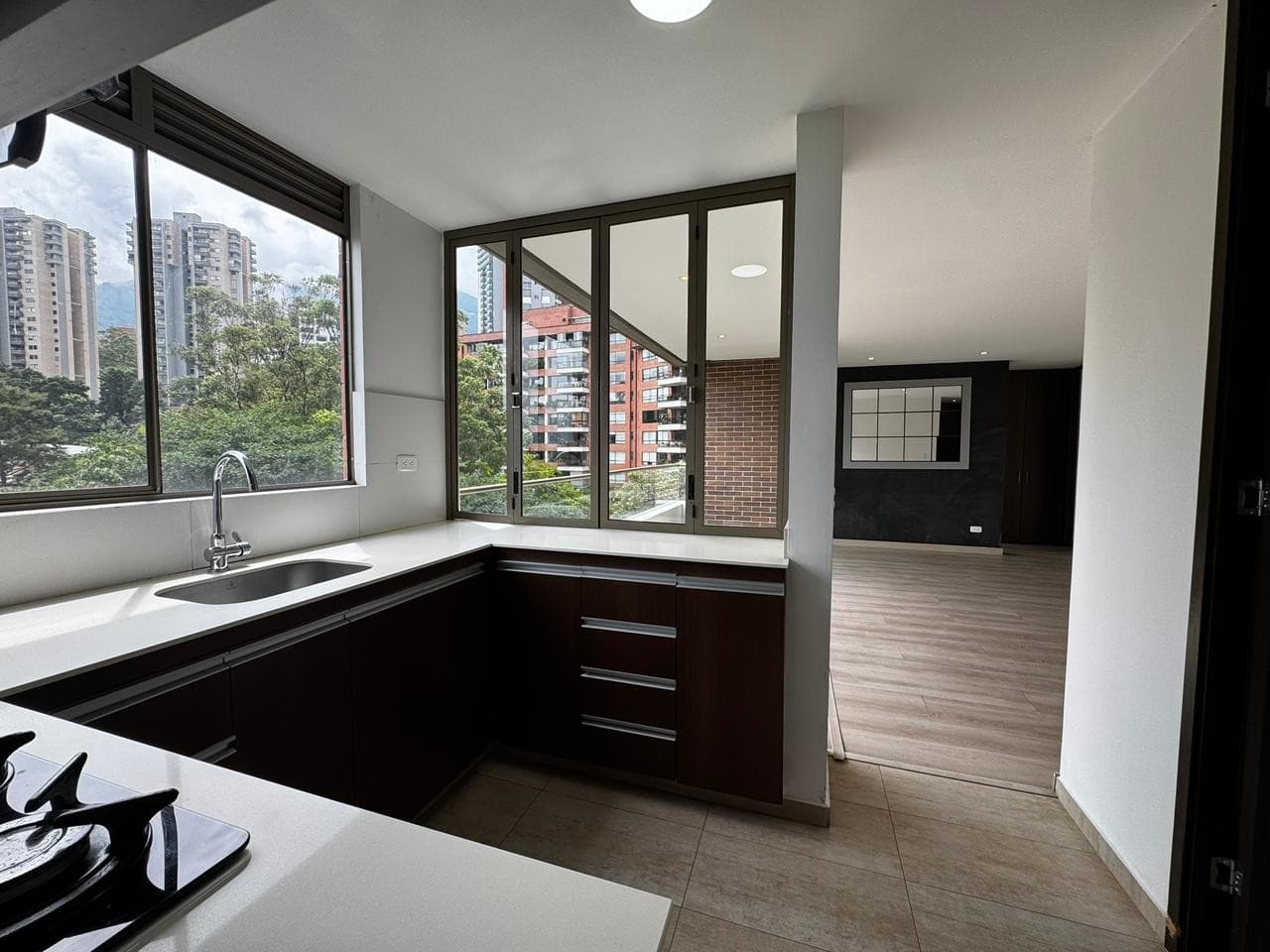 Apartment for Rent, Los Balsos - Poblado Area, Lucca Complex