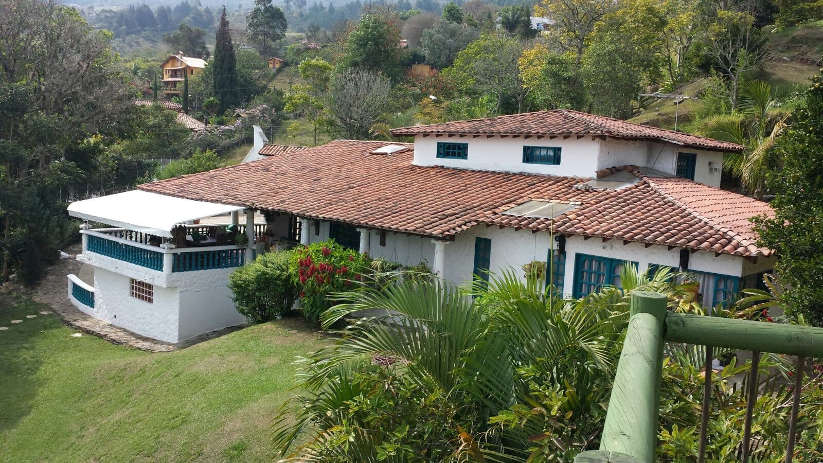 Country House for Sale, Copacabana Area, Villa Roca Complex