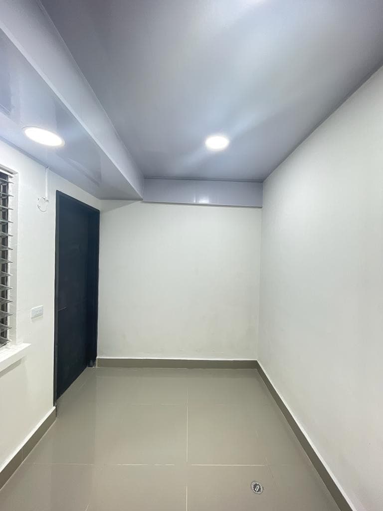 Office for Rent, Downtown Medellín, La Ermita Building