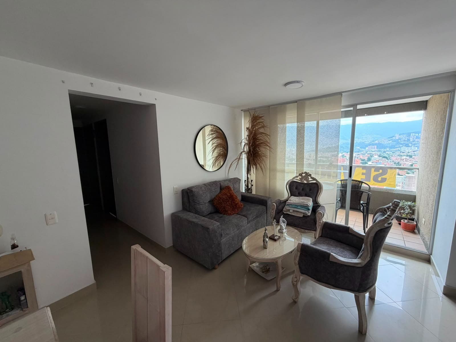 Apartment for Sale, Belén Los Alpes Neighborhood - Medellín, Alpes Plaza Complex