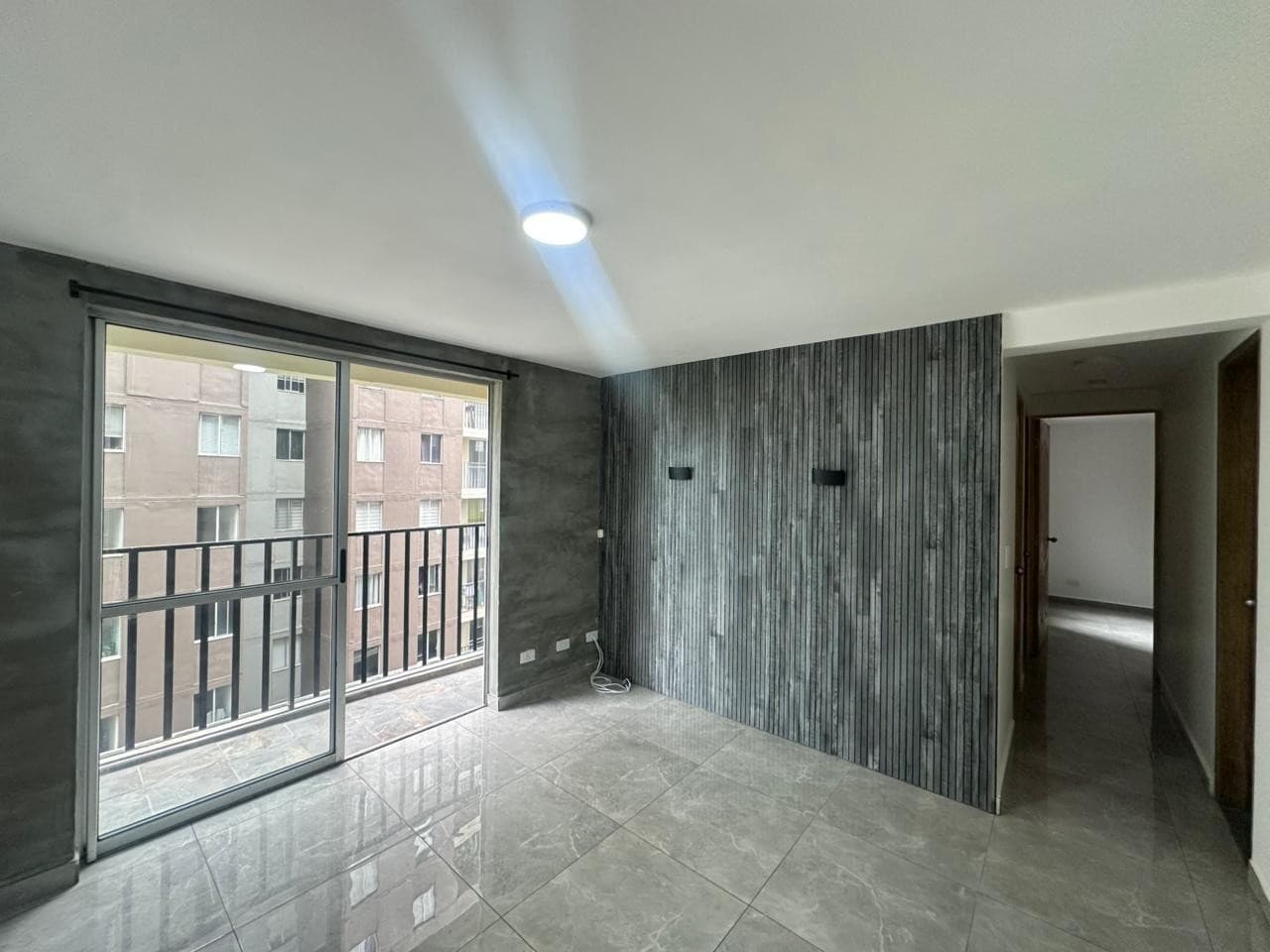 Apartment for Sale, Maria Auxiliadora Neighborhood - Sabaneta, El Paraiso Complex