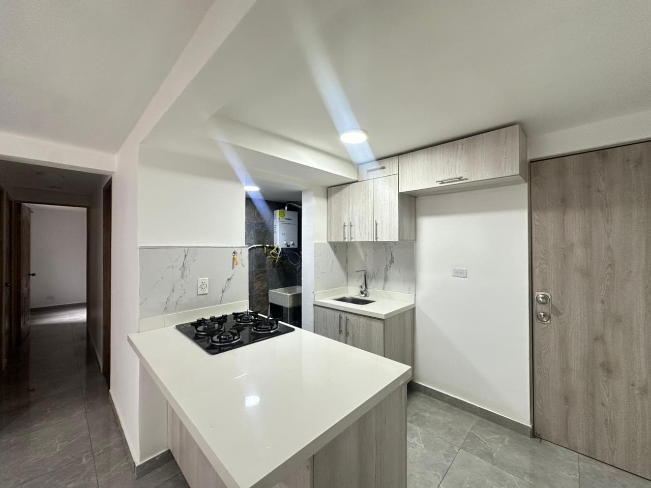 Apartment for Sale, Maria Auxiliadora Neighborhood - Sabaneta, El Paraiso Complex