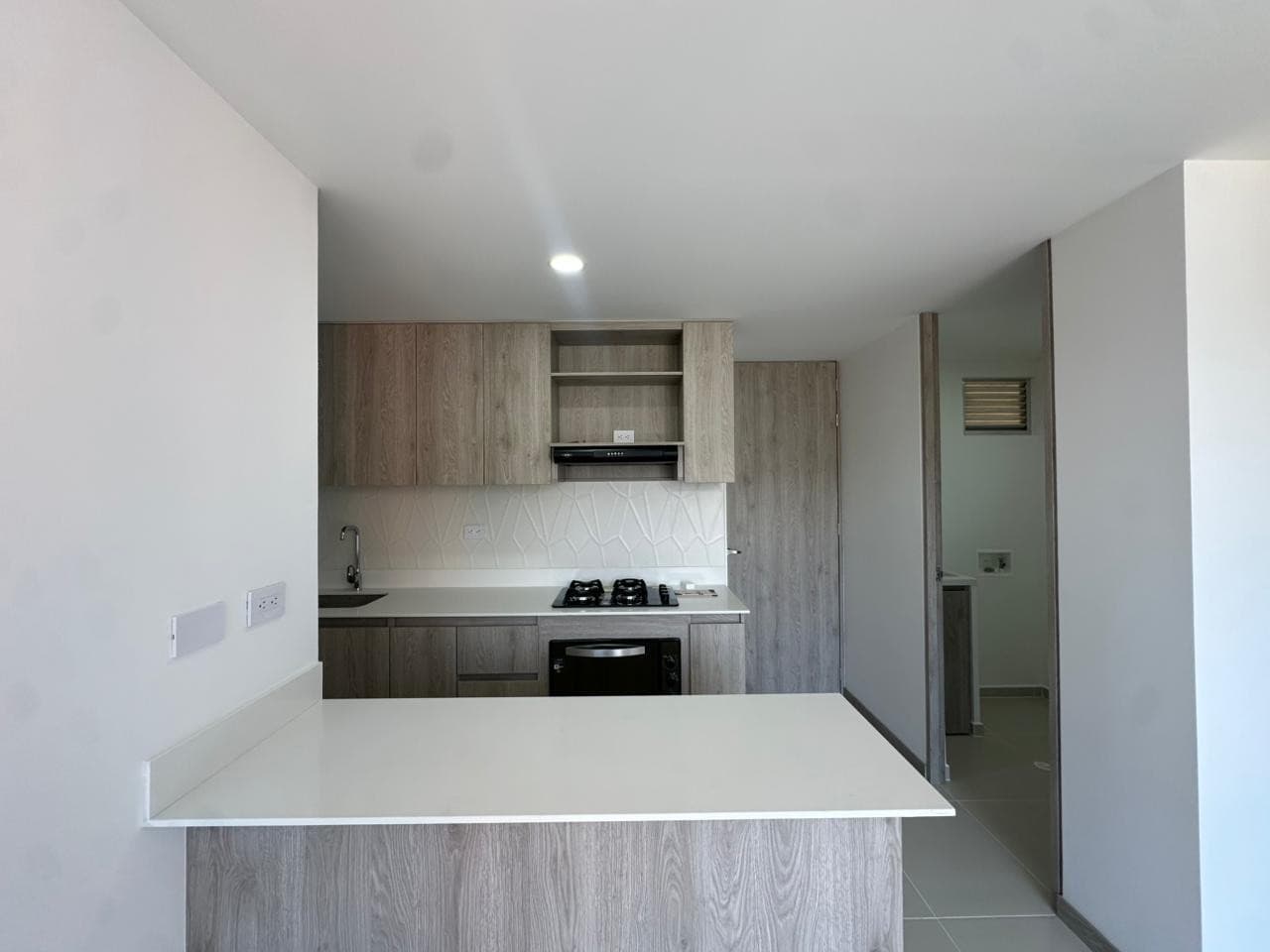 Apartment for Rent, Itagüí Area - Ciudad Coltejer Complex