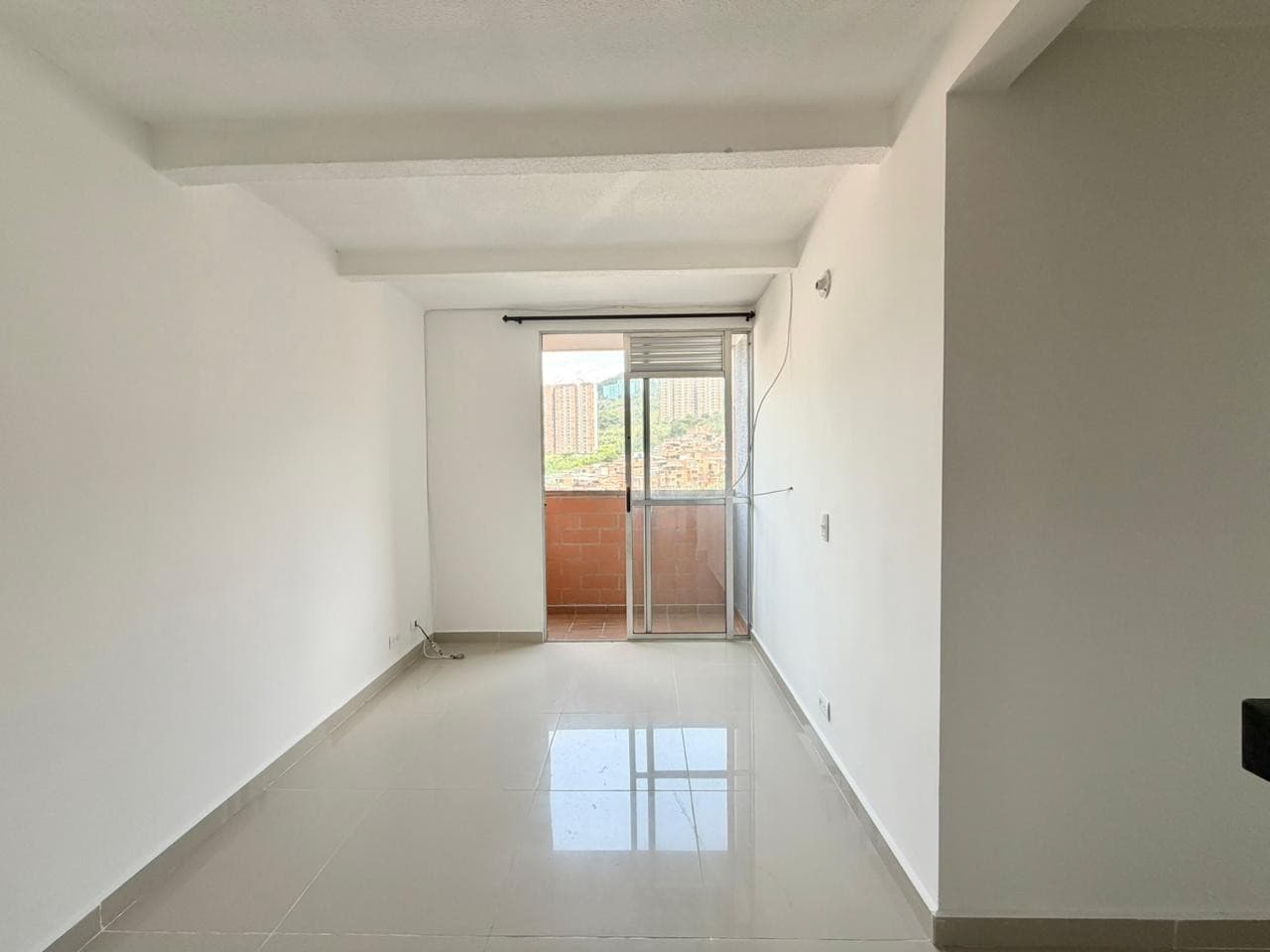 Apartment for Sale, Robledo-Pajarito Area, El Pomar Complex