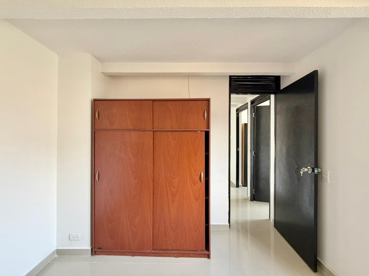 Apartment for Sale, Robledo-Pajarito Area, El Pomar Complex