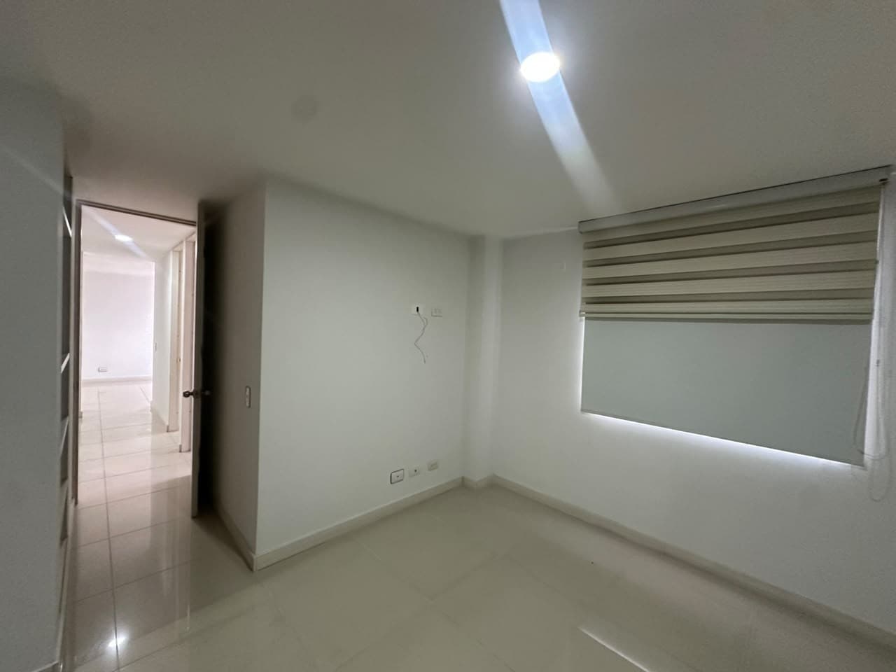 Apartment for Rent, Ciudad del Río - Poblado Area, Plaza del Río Complex