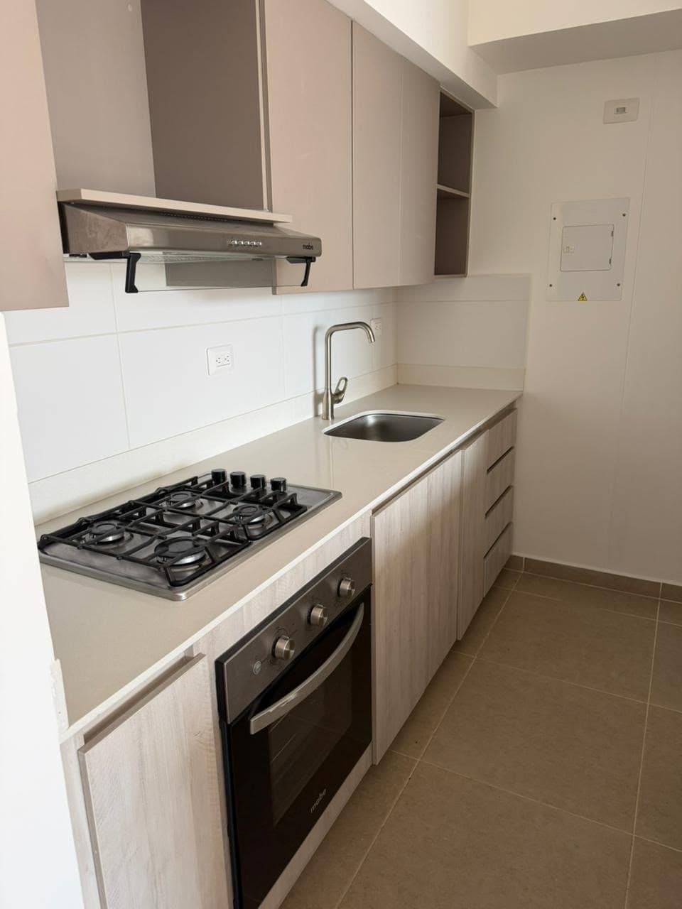 Apartment for Rent, Ciudad del Río - El Poblado Area, Ferrara del Río Complex