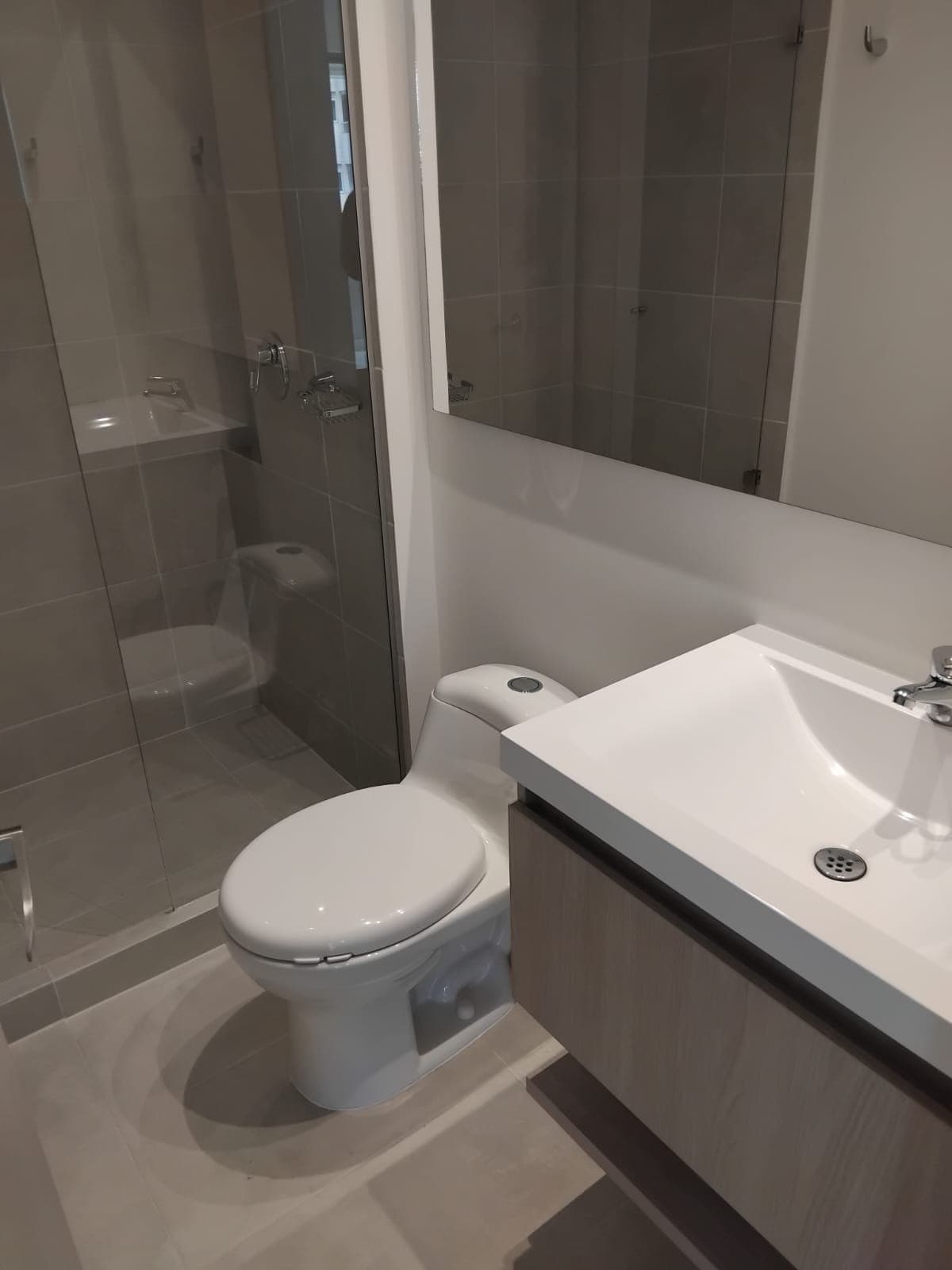 Apartment for Rent, Las Vegas Neighborhood - Envigado, Terrazas Del Rio Complex