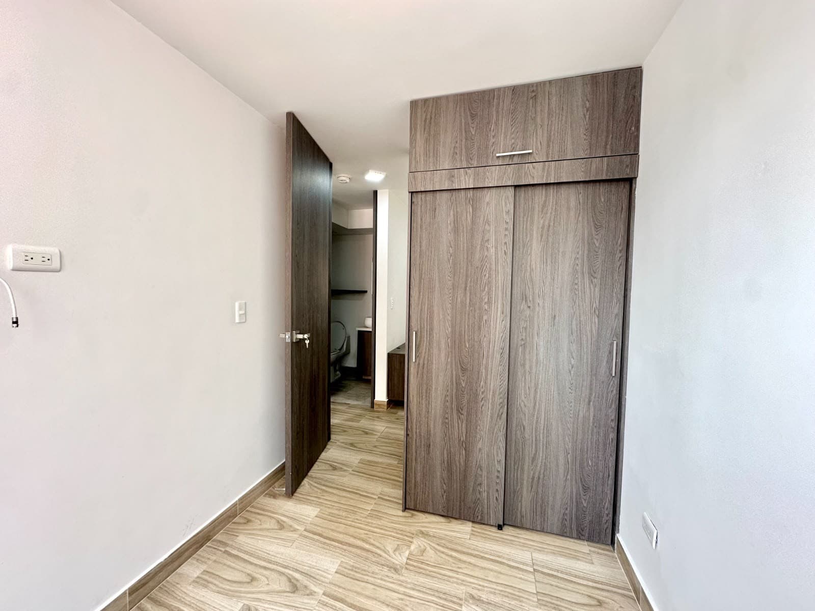 Apartment for Rent, Fabricato - Bello Area, Mediterranea Complex