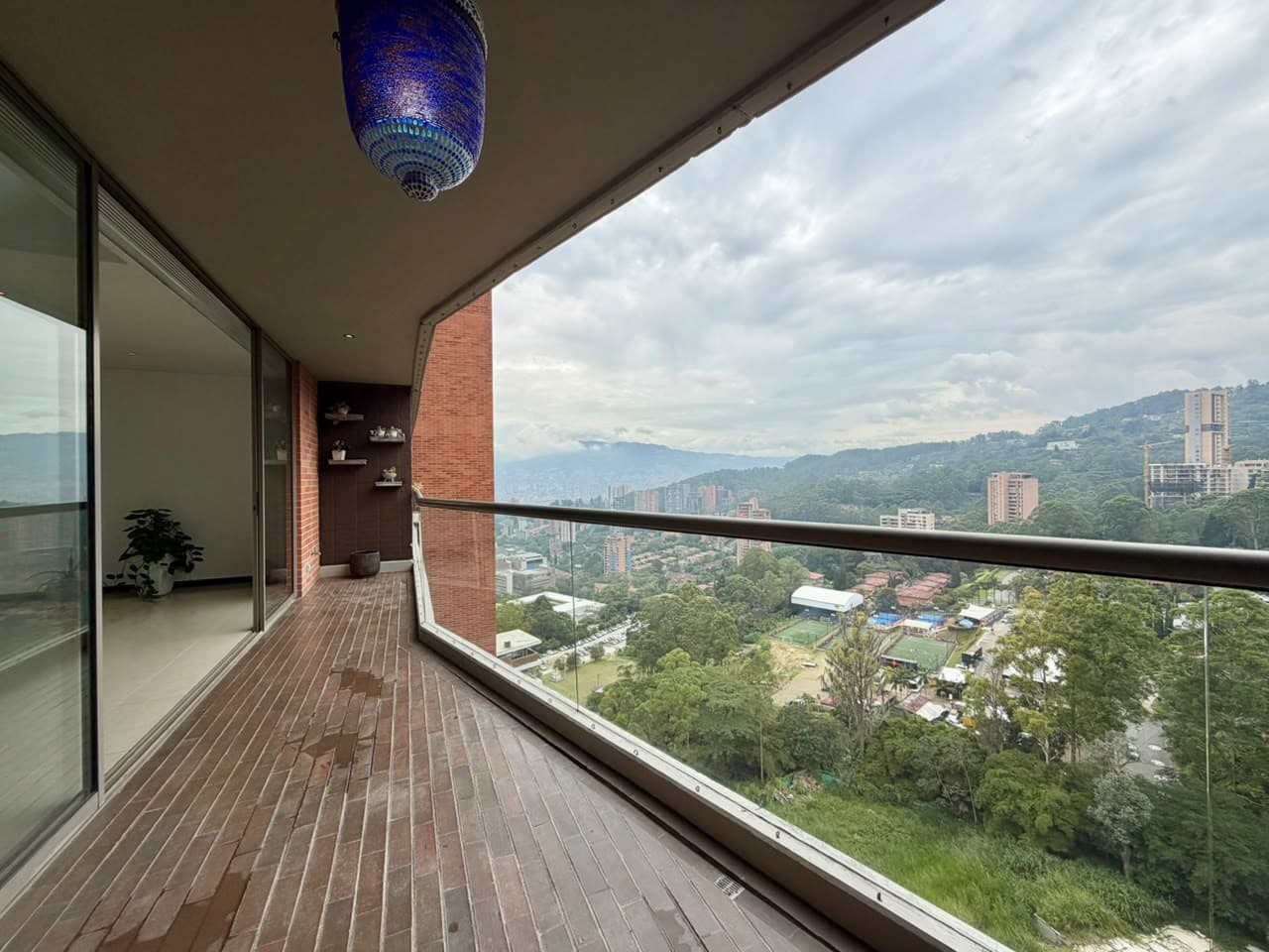 Apartment for Rent, Cola Del Zorro - Poblado Area, Zandalo Complex