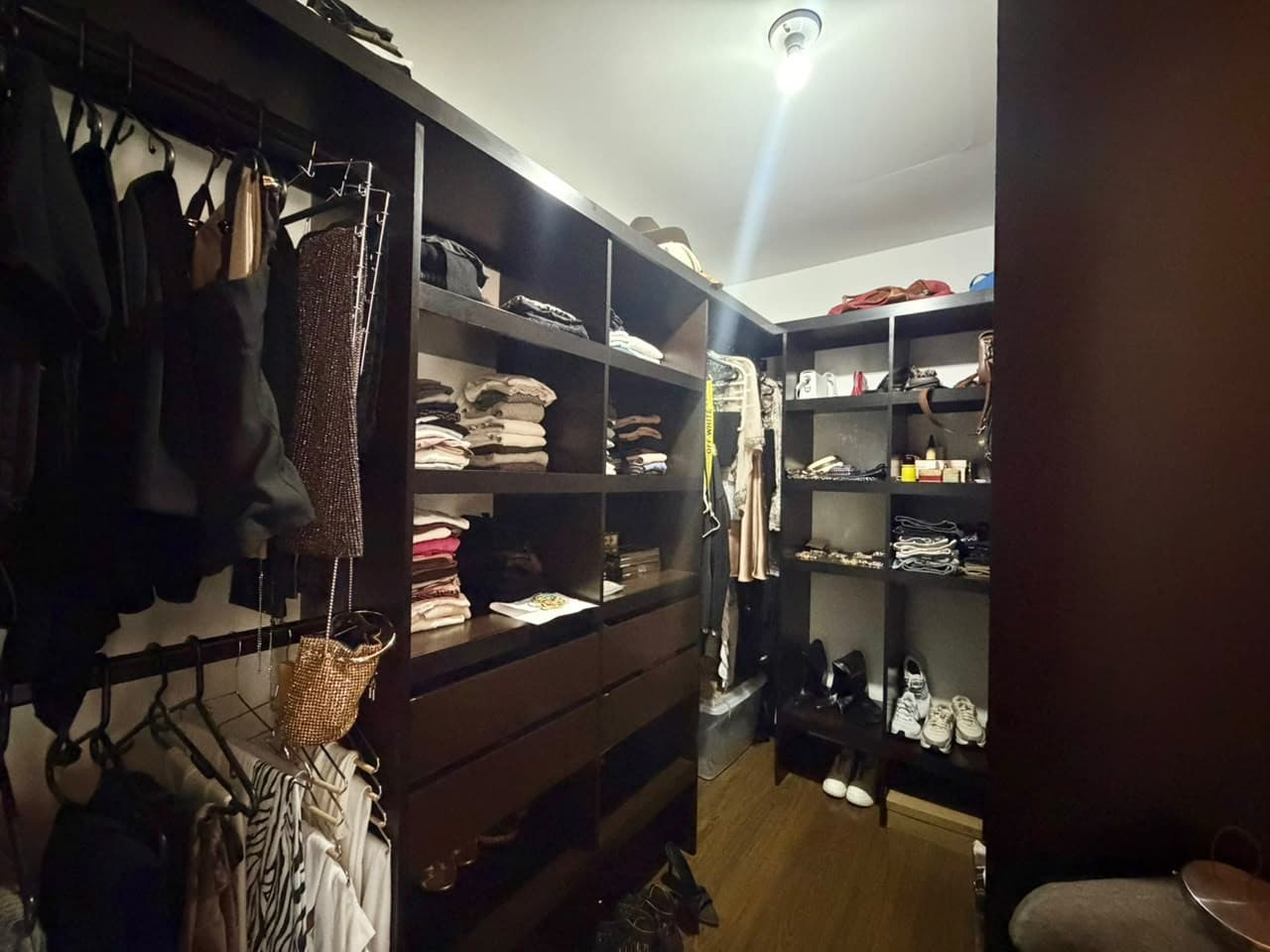 Apartment for Rent, Cola Del Zorro - Poblado Area, Zandalo Complex