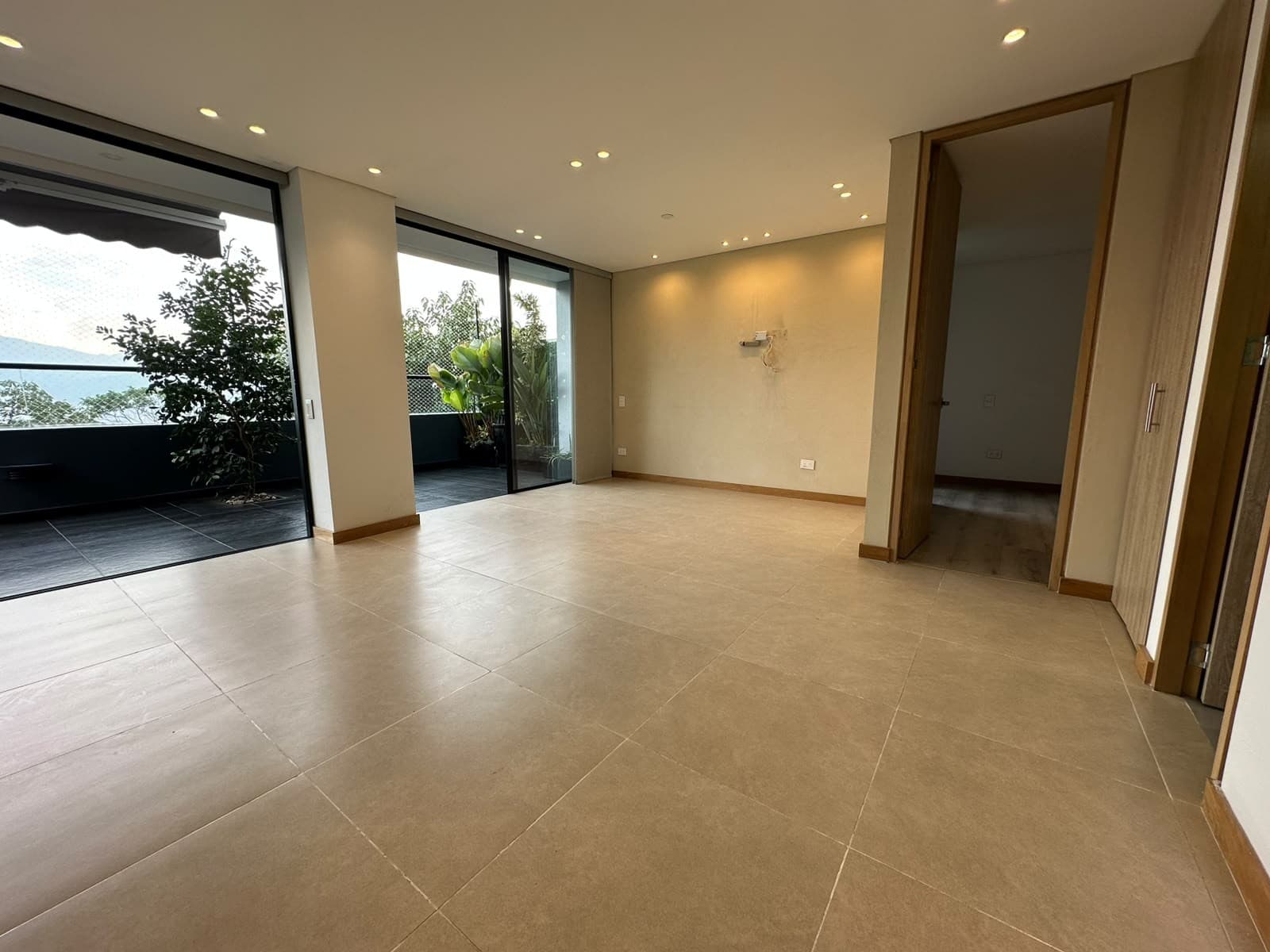 Aparta - House for Sale, Las Palmas Area - Tierra Grata Bosque Santo Complex