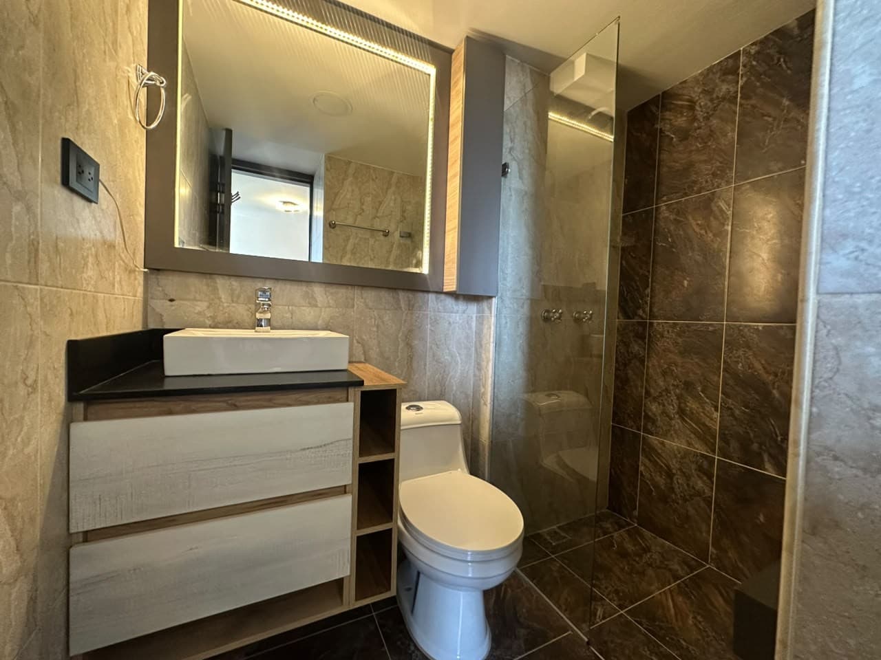 Apartment for Rent, Norteamerica - Bello Area