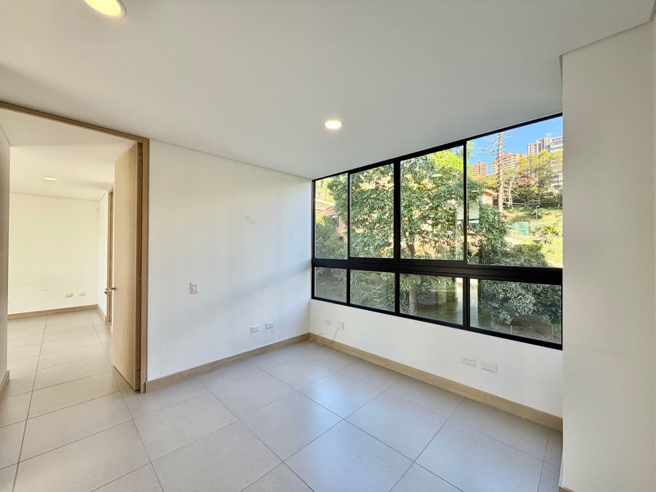 Apartment for Rent, El Tesoro - El Poblado Area, Fuente Labrada Complex
