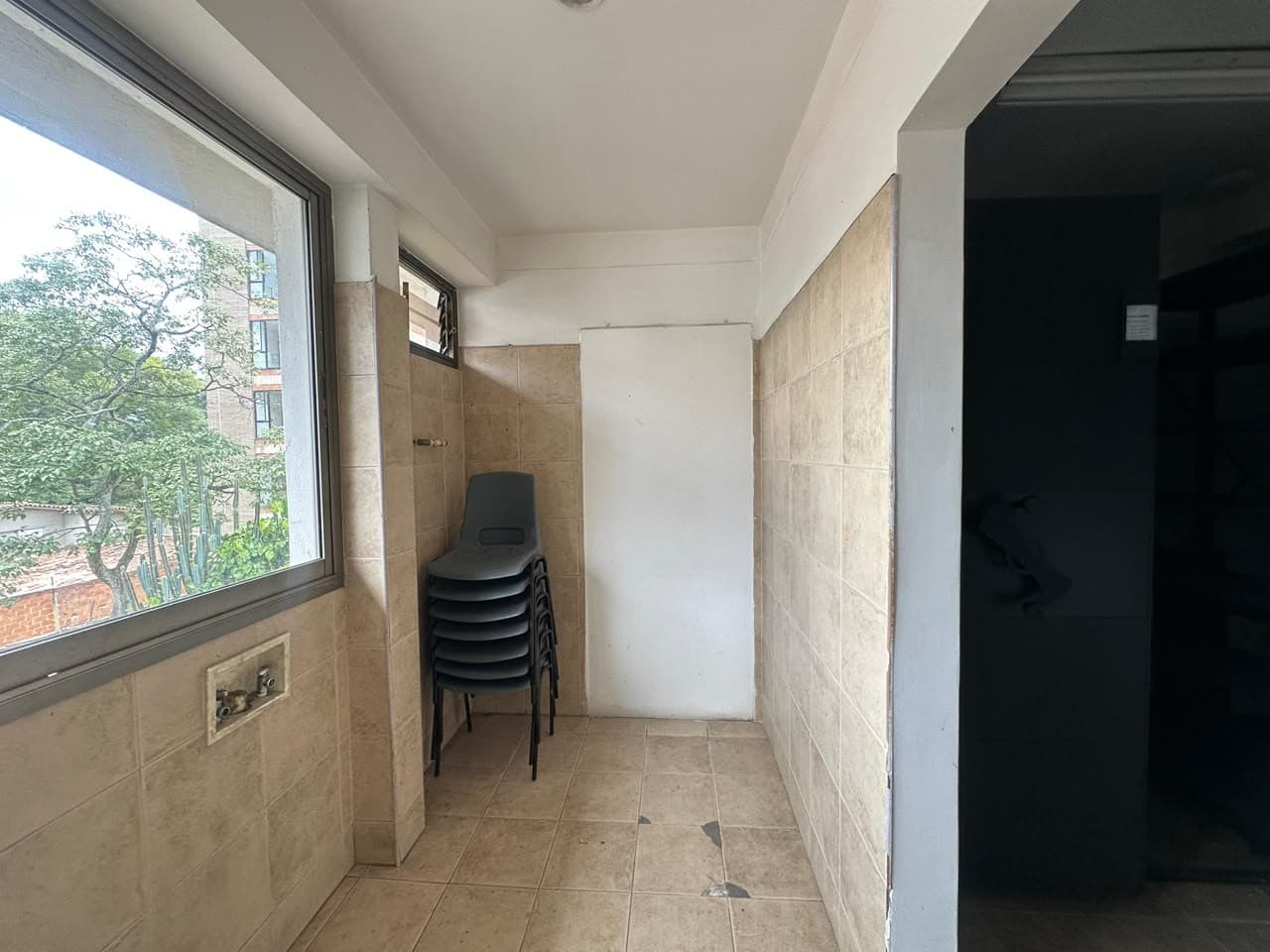 Local - Office for Rent, Santa Maria De Los Angeles Area - Poblado