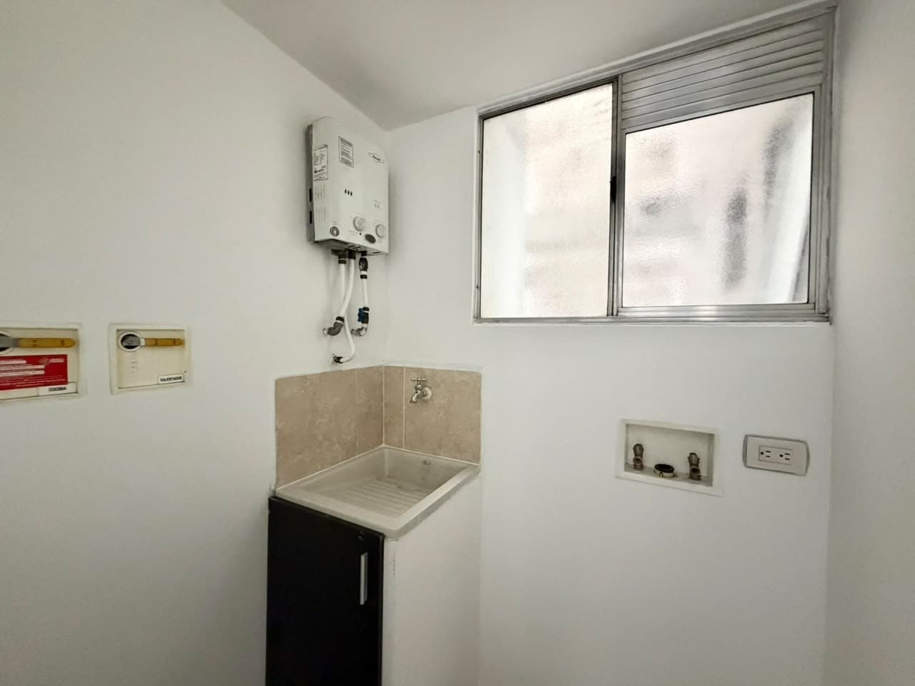 Apartment for Rent, Ciudad del Río - El Poblado Area, Plaza del Río Complex
