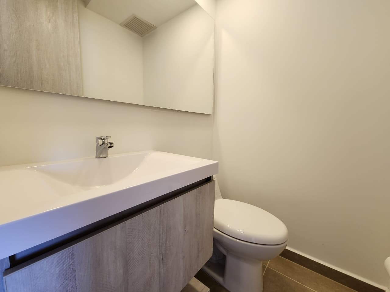Apartment for Sale, Belen Los Bernal Area - Mirador De Los Bernal Complex