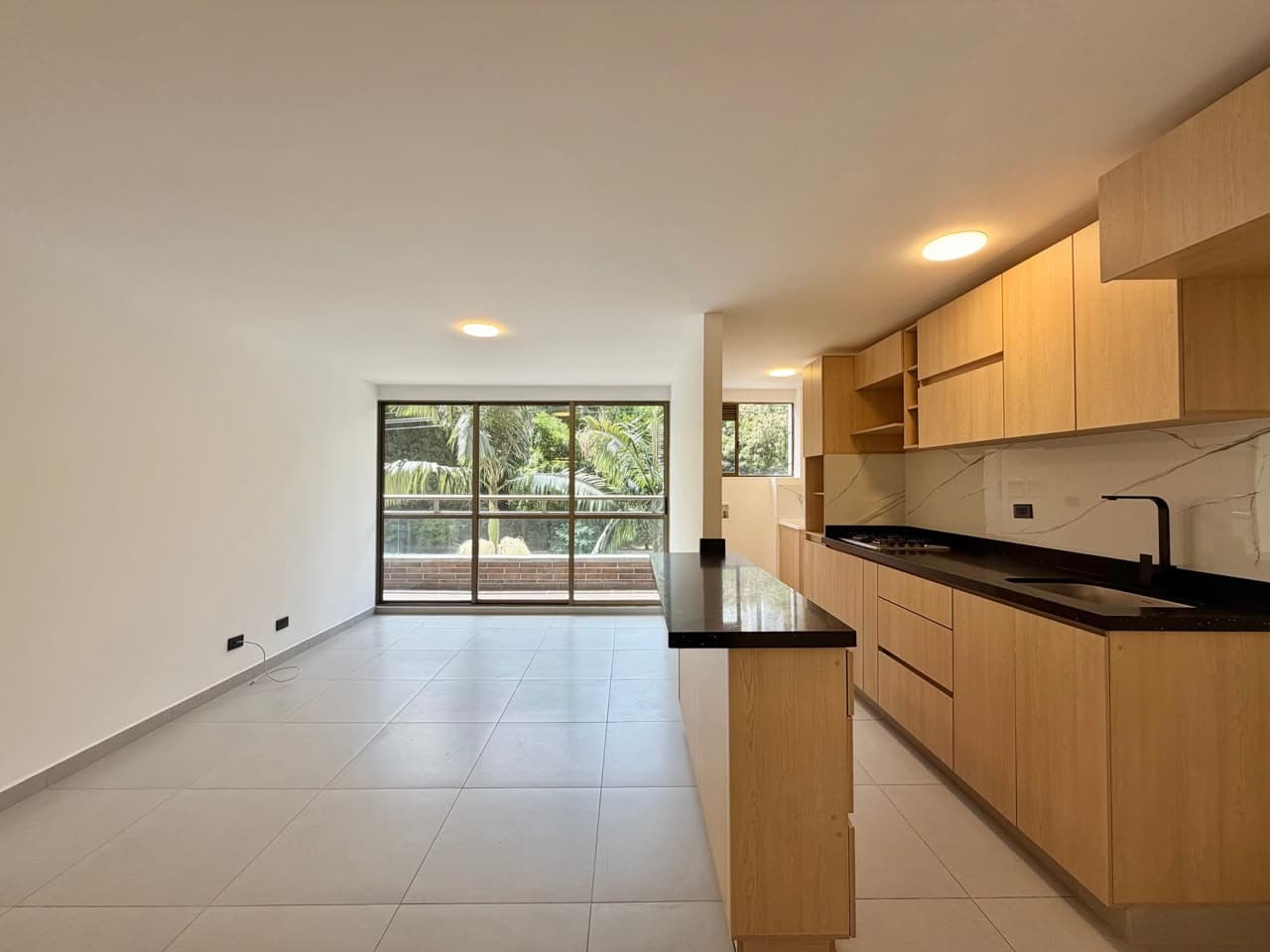 Studio Apartment for Rent, Los Balsos - El Poblado Area, Tierra Clara Complex
