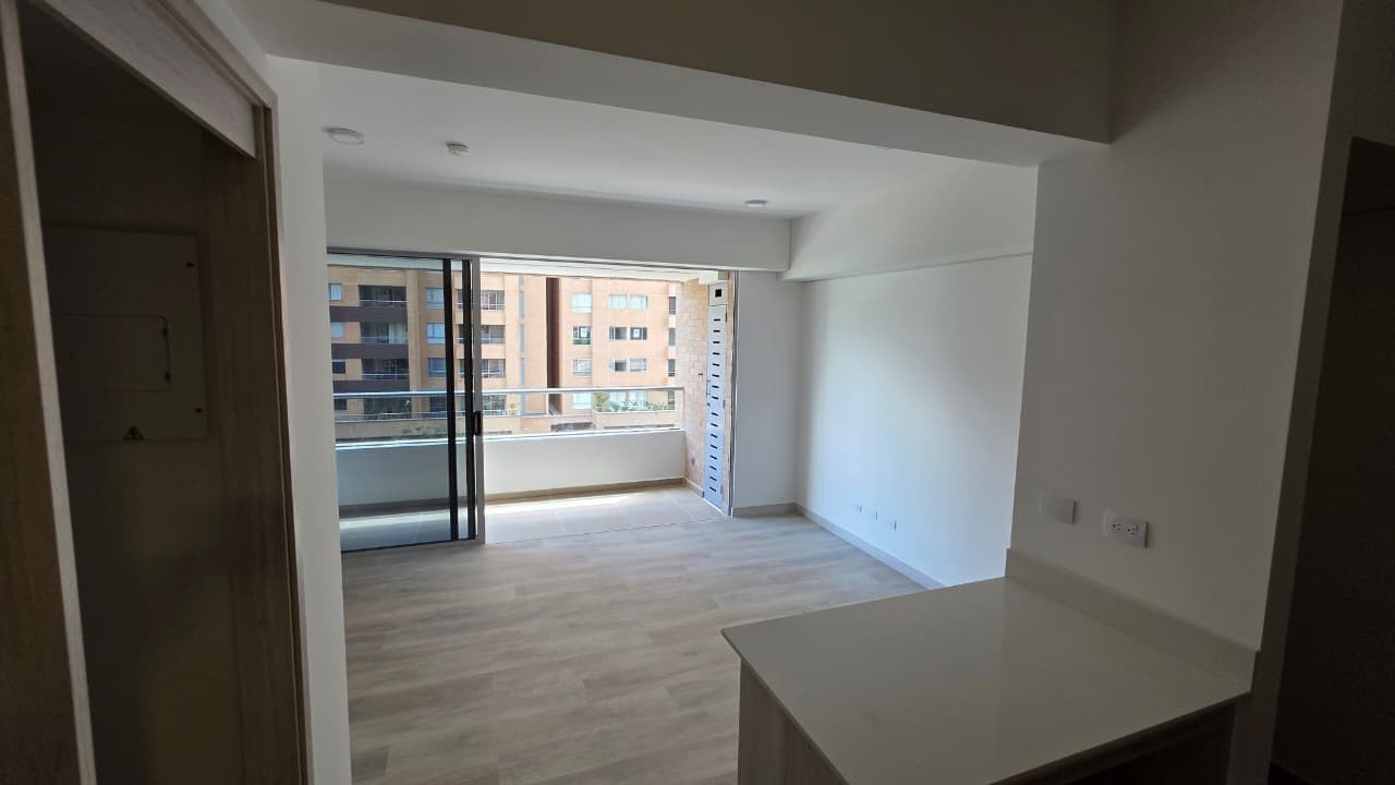 Studio Apartment for Sale, Ciudad del Río - El Poblado Area