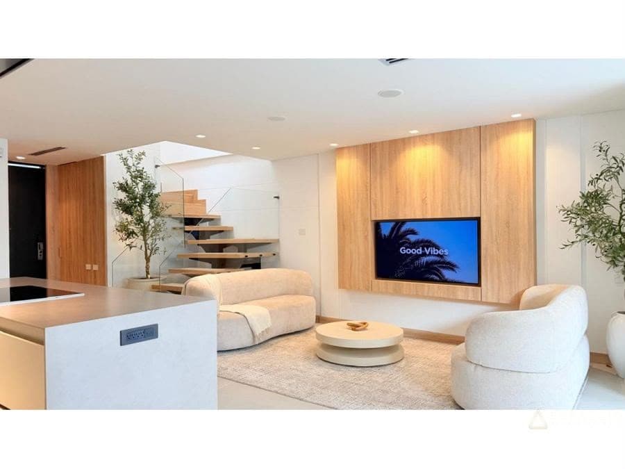 House for Sale, San Lucas Neighborhood - Envigado