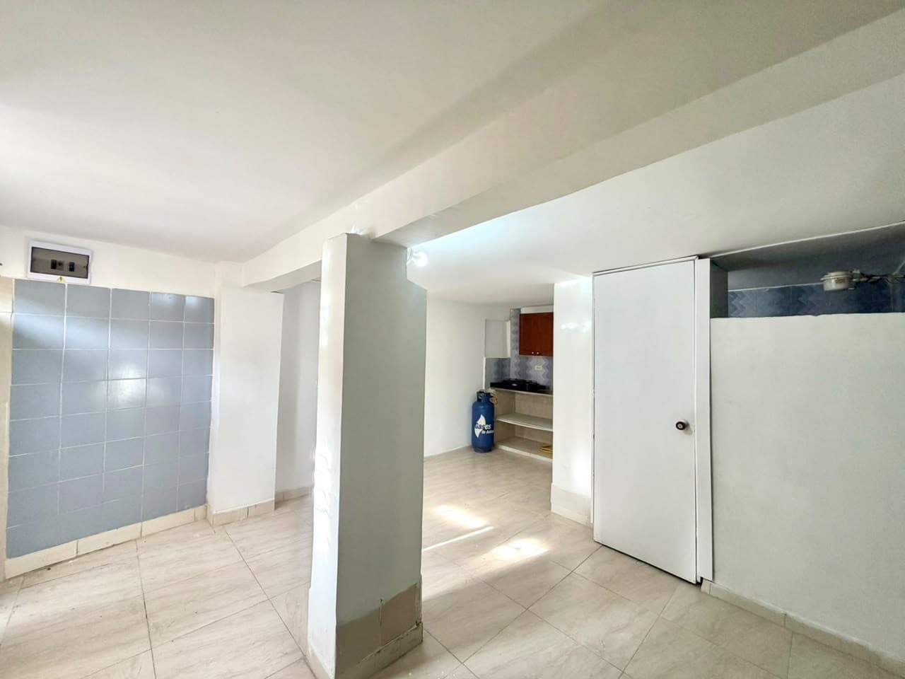 Studio Apartment for Rent - Aranjuez Area