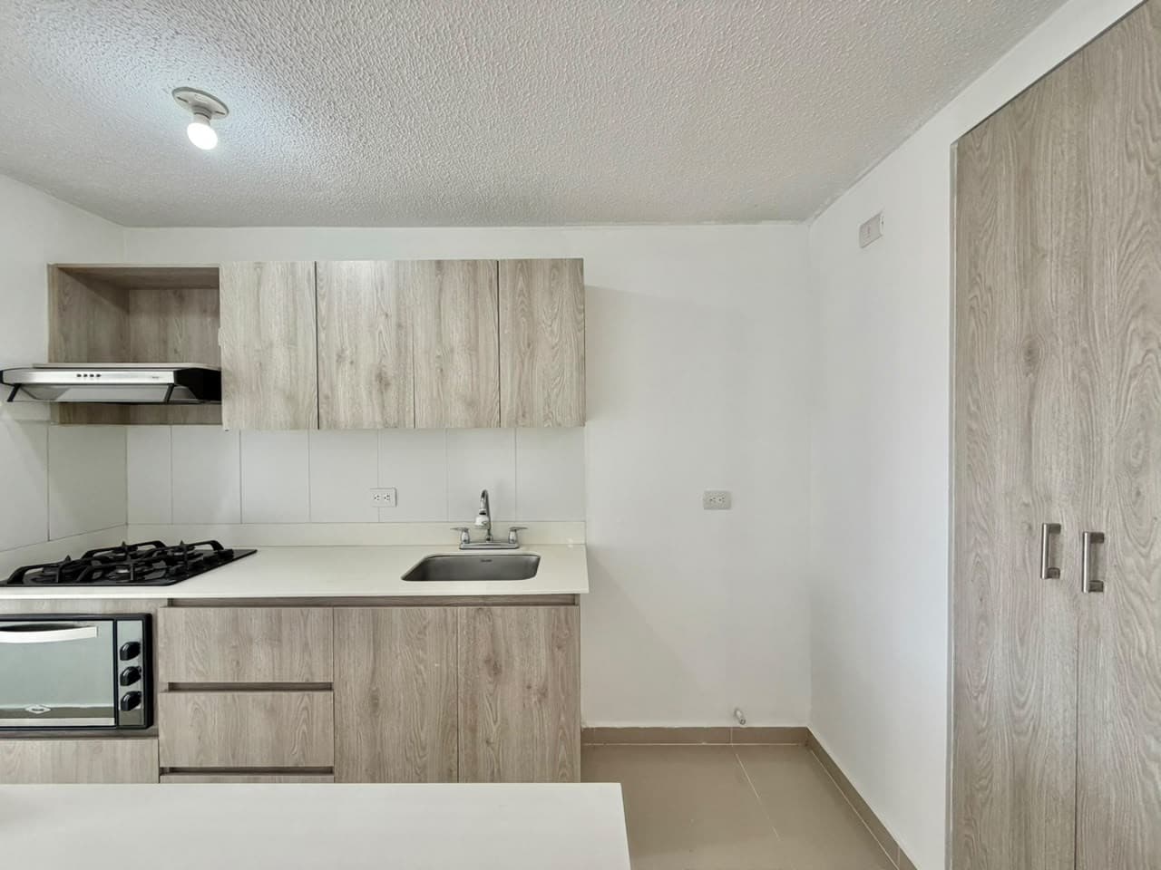 Apartment for Rent - Los Puertos Neighborhood, Bello