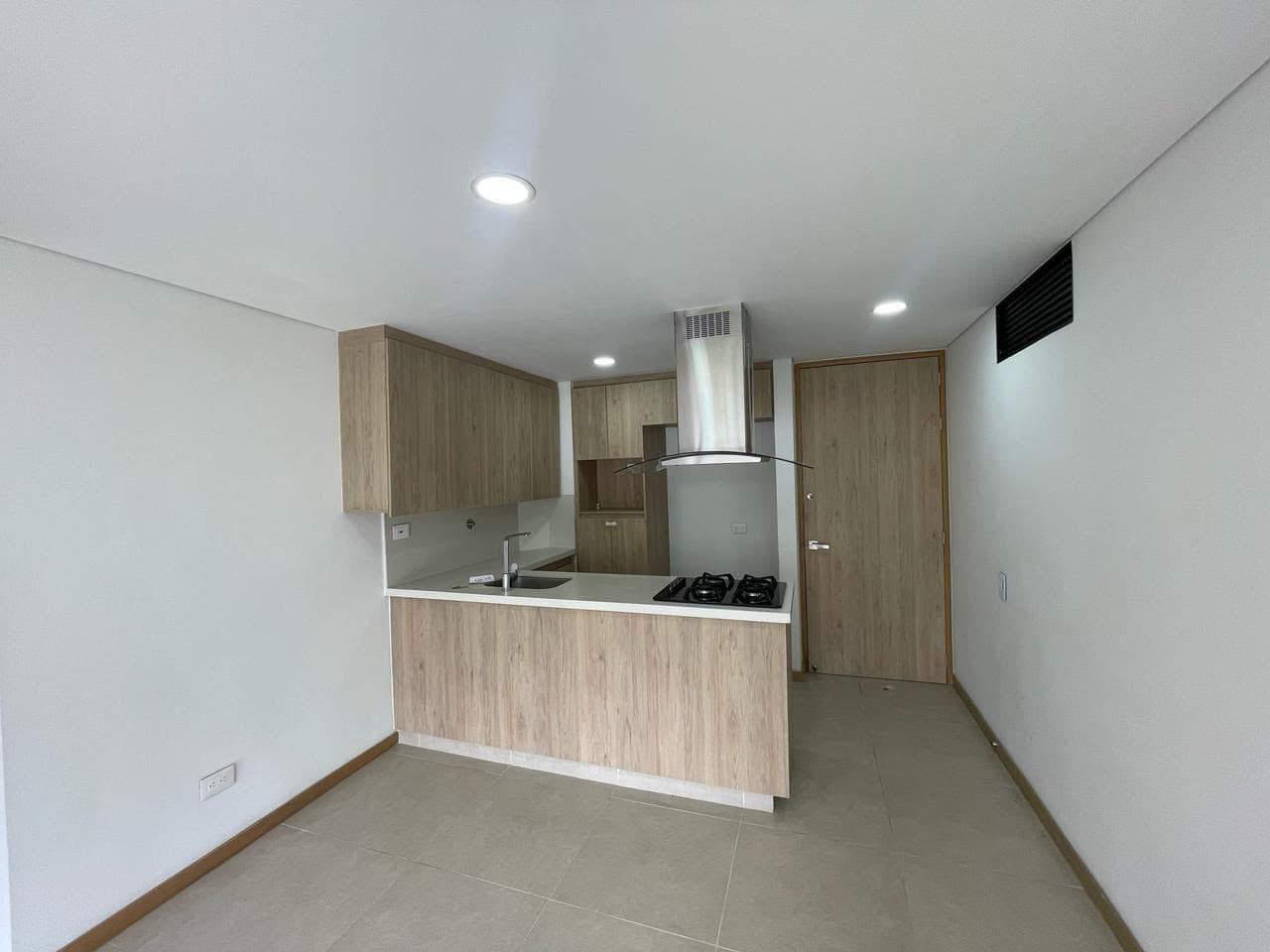 Apartment for Rent - Las Palmas Neighborhood