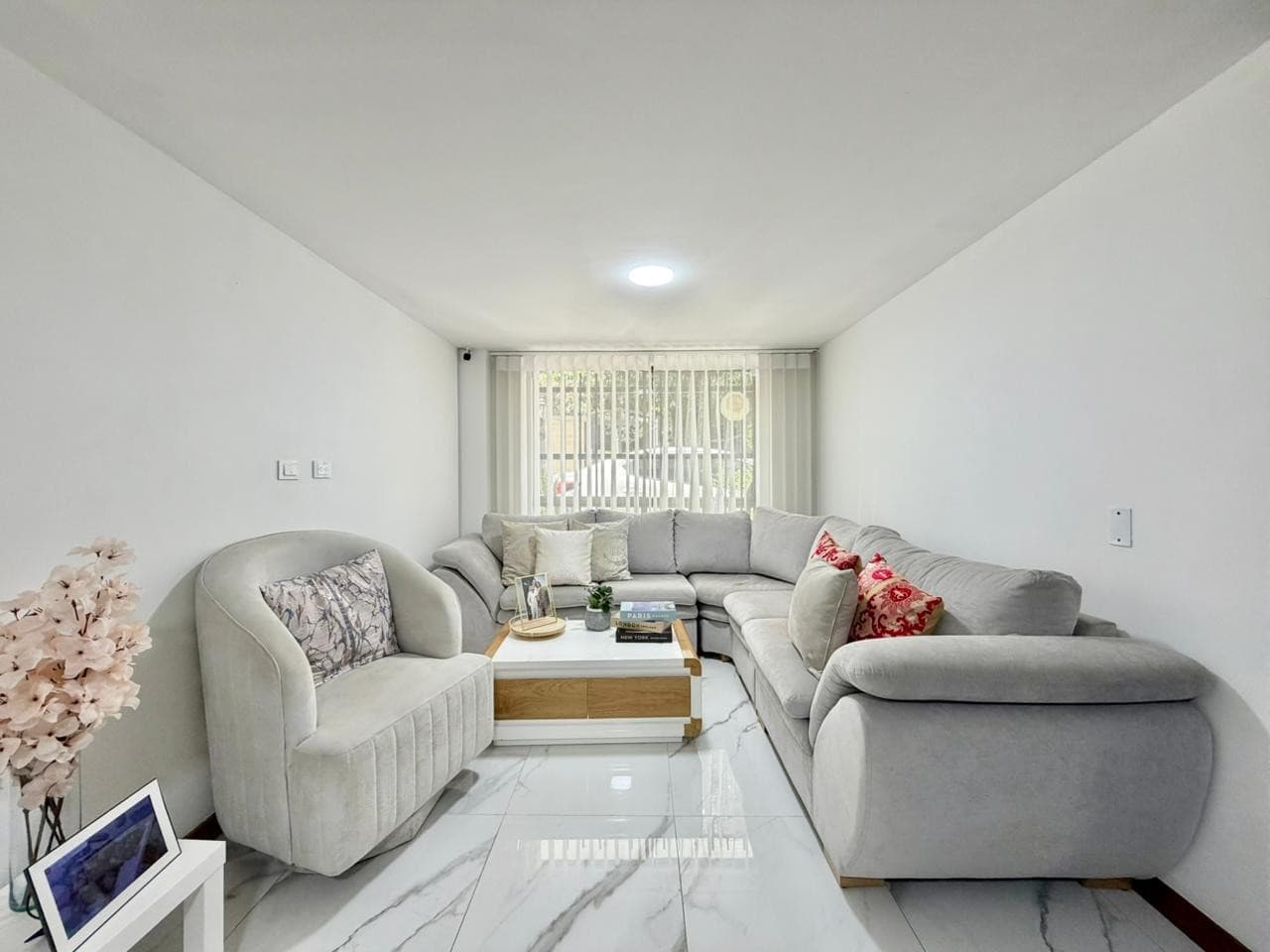 House for Sale - Toledo Area, La Estrella