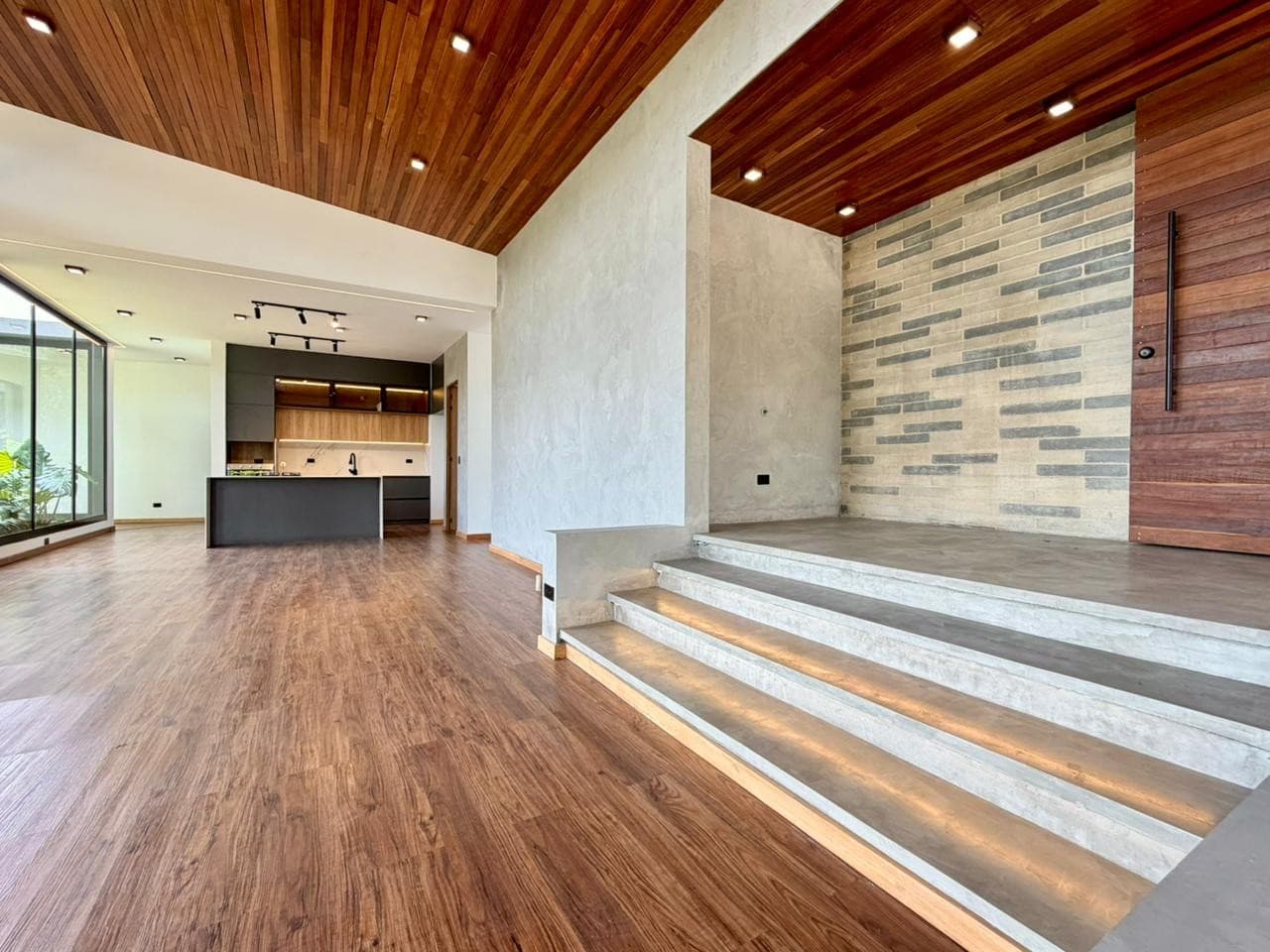 Country House for Sale - San Pedro de los Milagros Neighborhood