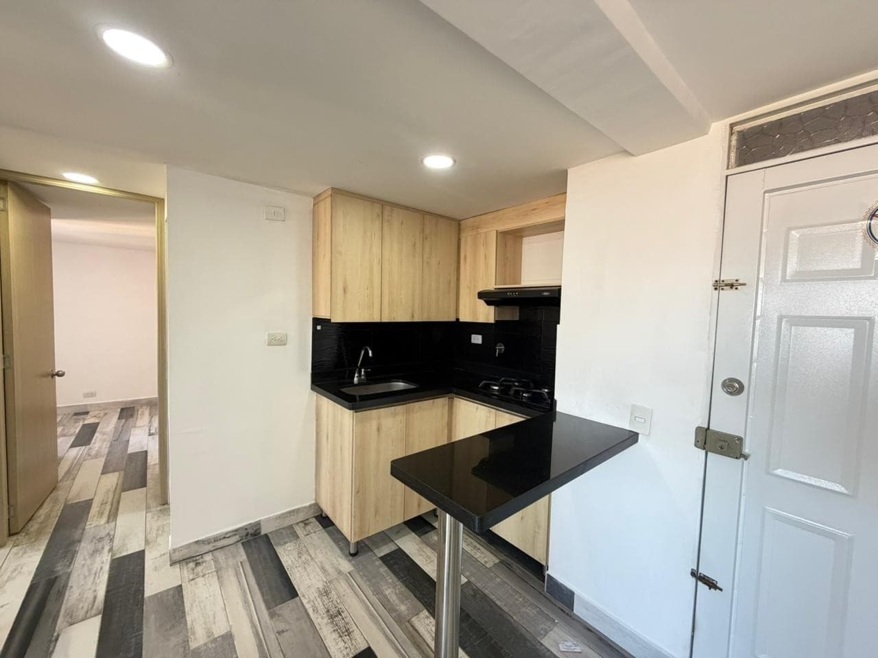 Apartment for Rent, Robledo Pajarito Area
