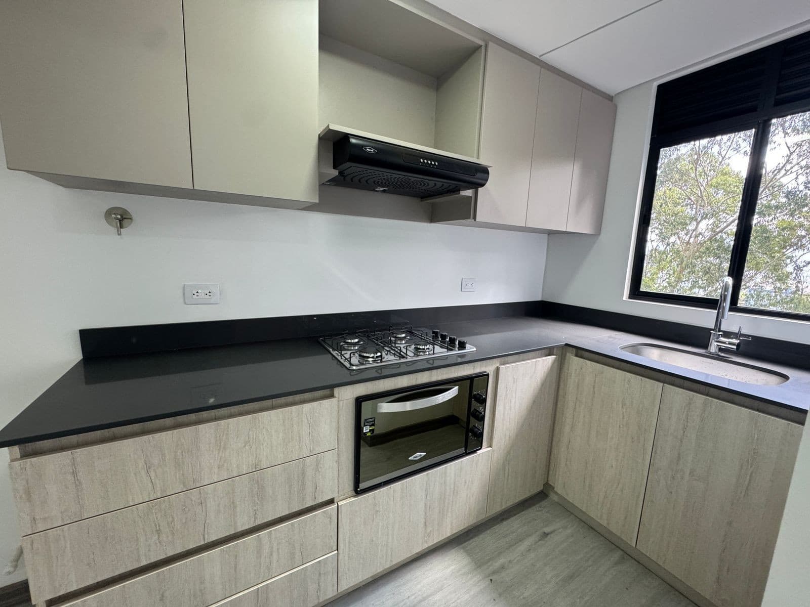 Apartment for Rent - Las Palmas Neighborhood, Poblado