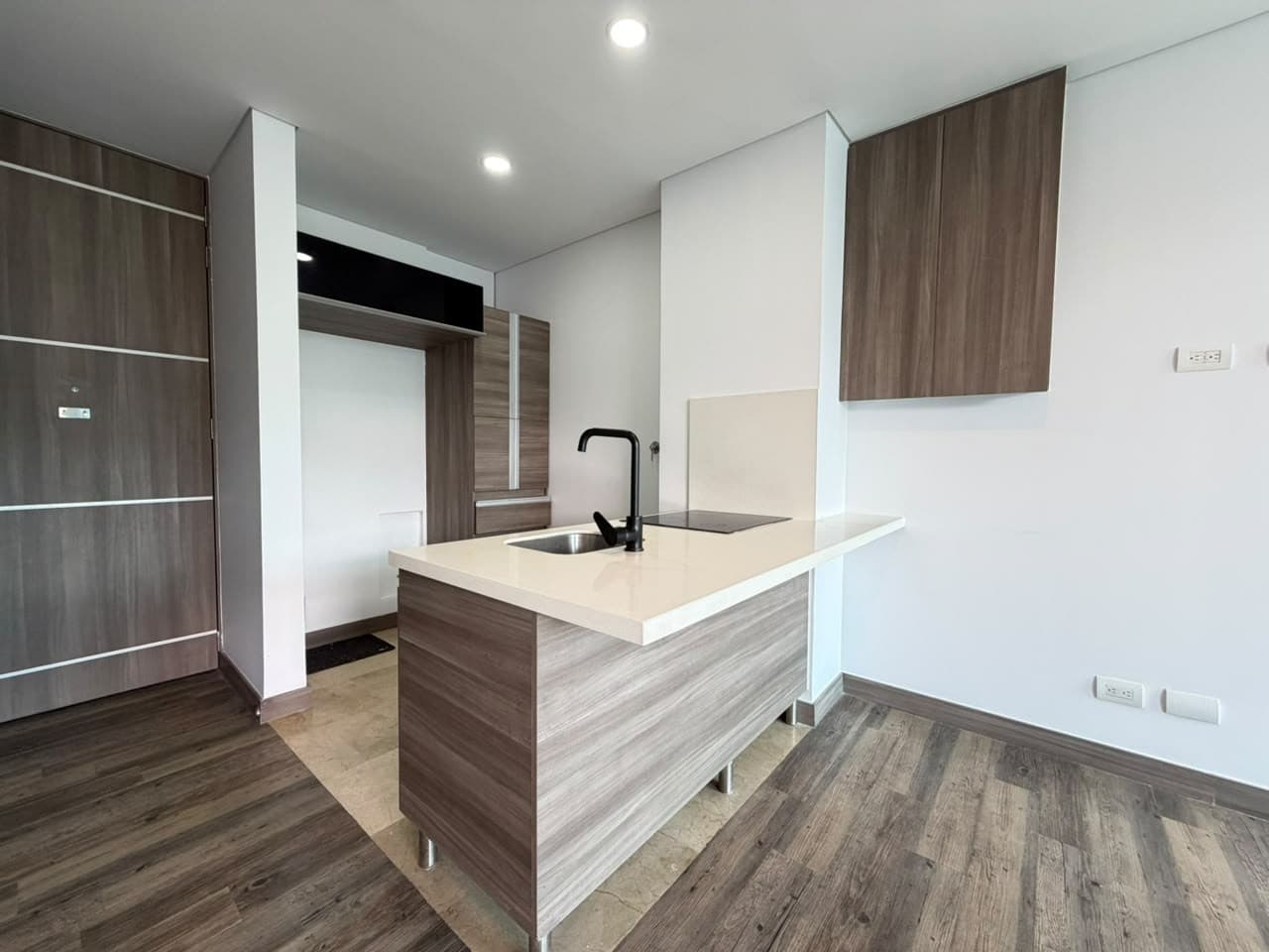 Studio Apartment for Sale - Aves Marias Neighborhood, Sabaneta