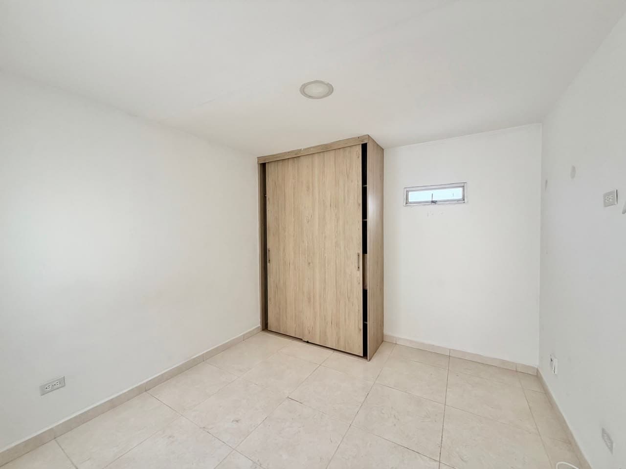 Apartment for Rent - Cabañas Neighborhood, Bello