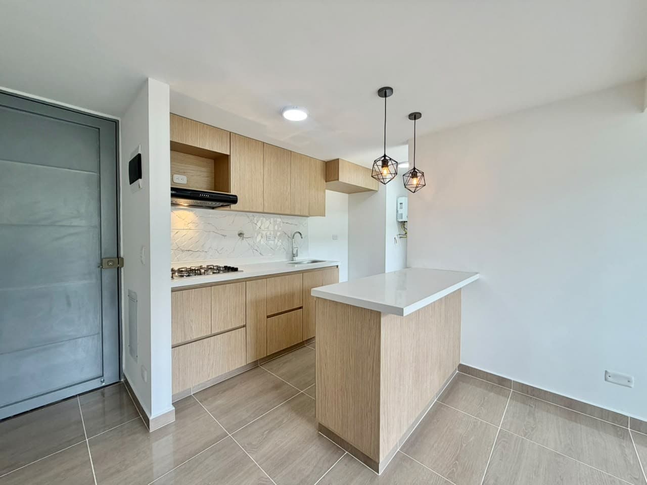 Apartment for Rent - Los Bucaros Neighborhood, Bello