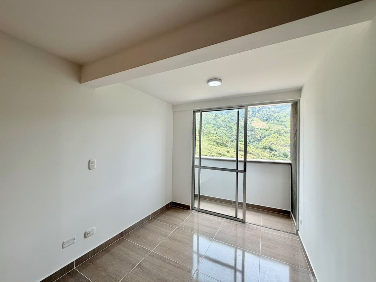 Apartment for Rent - Los Bucaros Neighborhood, Bello