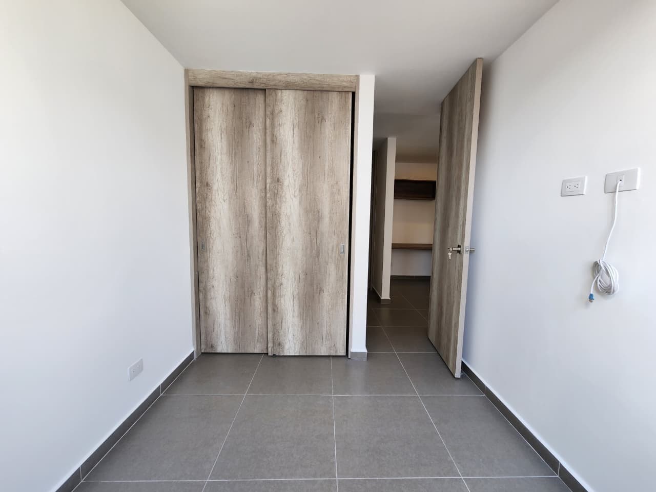 Apartamento En Arriendo - Sector Cuidad Del Rio, Poblado
