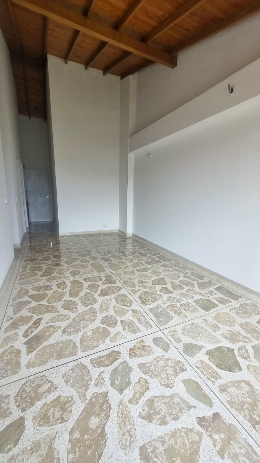 Apartamento En Arriendo- Sector Calanzas Parte Baja