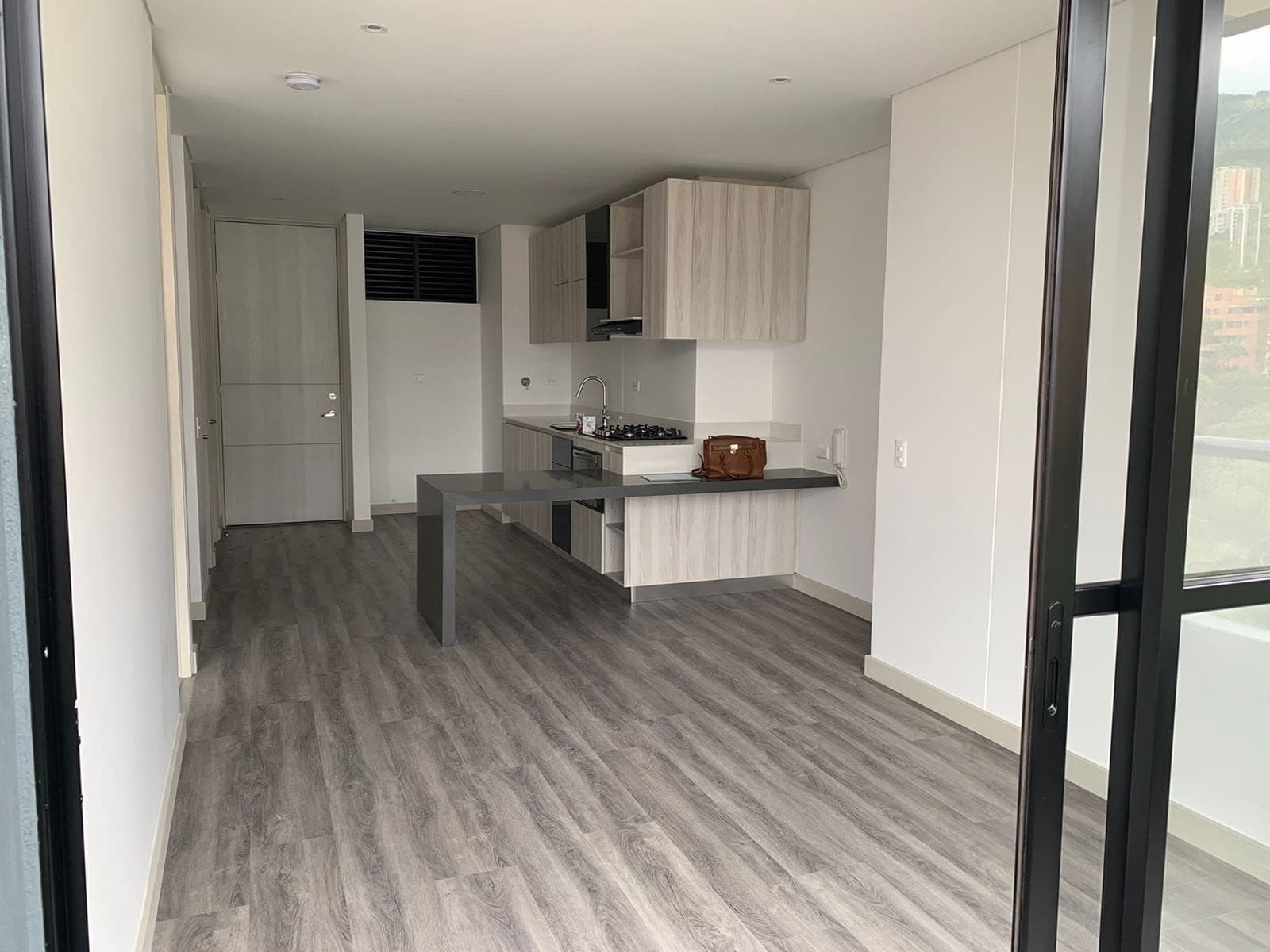 Apartaestudio En Arriendo - Sector Poblado