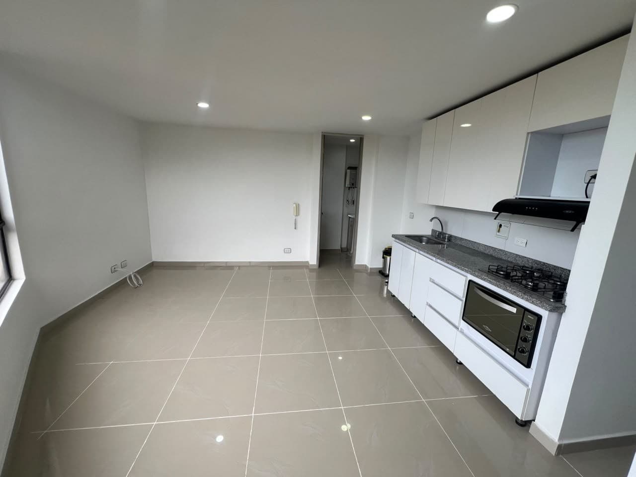 Aparamento En Arriendo - Sector Almería, Belen