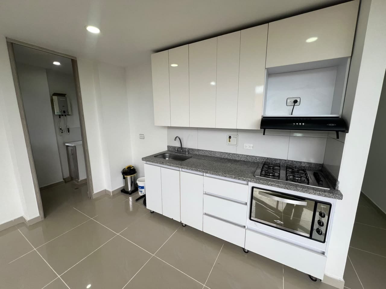 Aparamento En Arriendo - Sector Almería, Belen