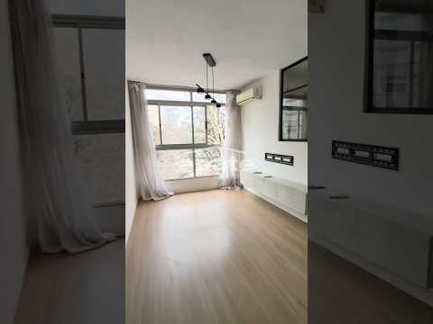 2-Bedroom Apartment with Garage for Rent in Parque Rodó. Very bright!