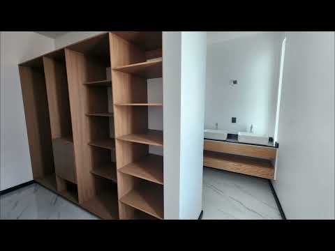 Casa en venta en Fraccionamiento privado con Casa Club