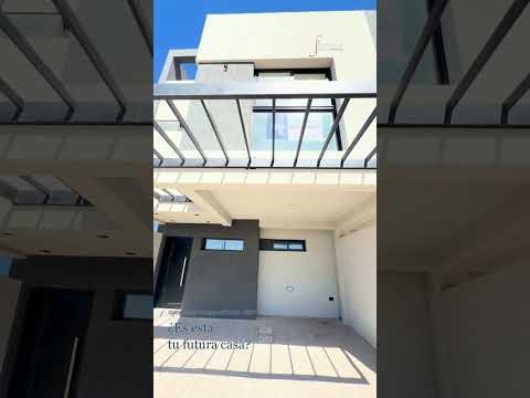 3-Bedroom Triplex in Quebradas de Manantiales | Pool, Terrace, and Financing Available