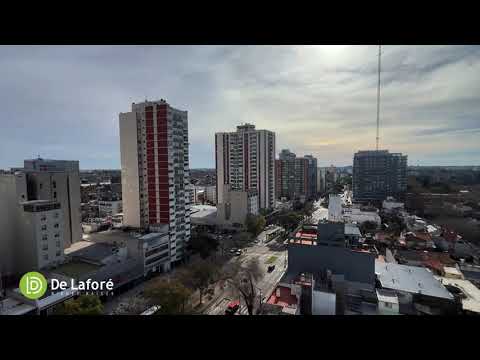 VENTA - Dpto. 3 amb. en Vte. López sobre Av. Maipú, piso alto, vistas abiertas y a actualizar!